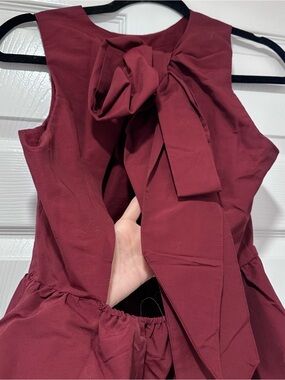 H&M Burgundy Bow-Back Sleeveless Top